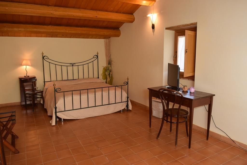 Albergo Diffuso La Piana Dei Mulini Colle d'Anchise Exteriör bild