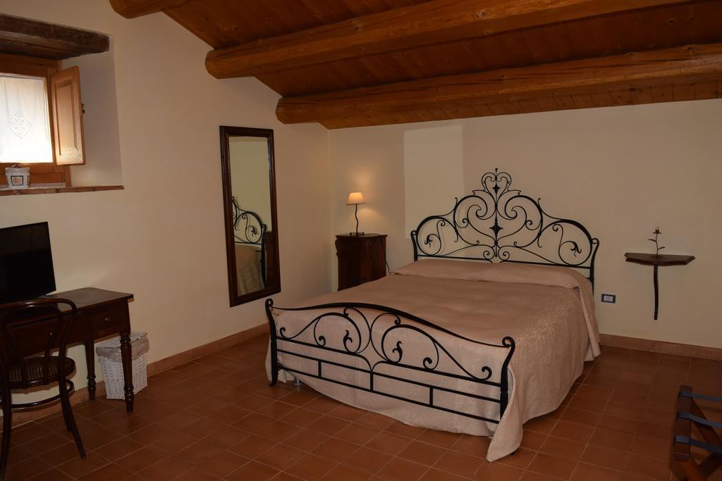 Albergo Diffuso La Piana Dei Mulini Colle d'Anchise Exteriör bild